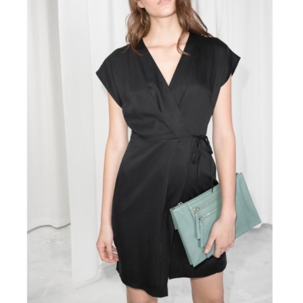 ⭐ LIKE NEW & Other Stories Wrap Mini Dress in Black Size 38 8